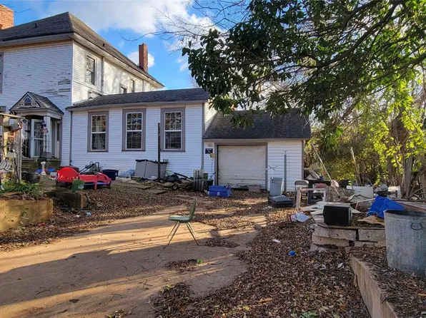 518 E Main St, Denison, TX 75021