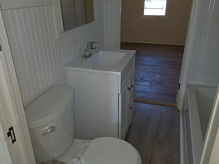 131 S Mason St — Photo 11