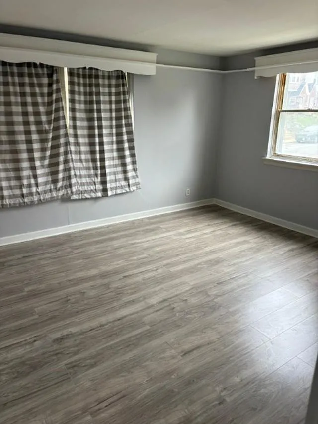 1 bed, $1,000 — Photo 3