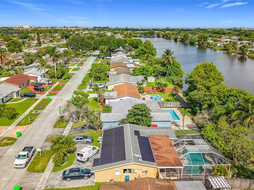 1st image of 11541 NW 31st Pl