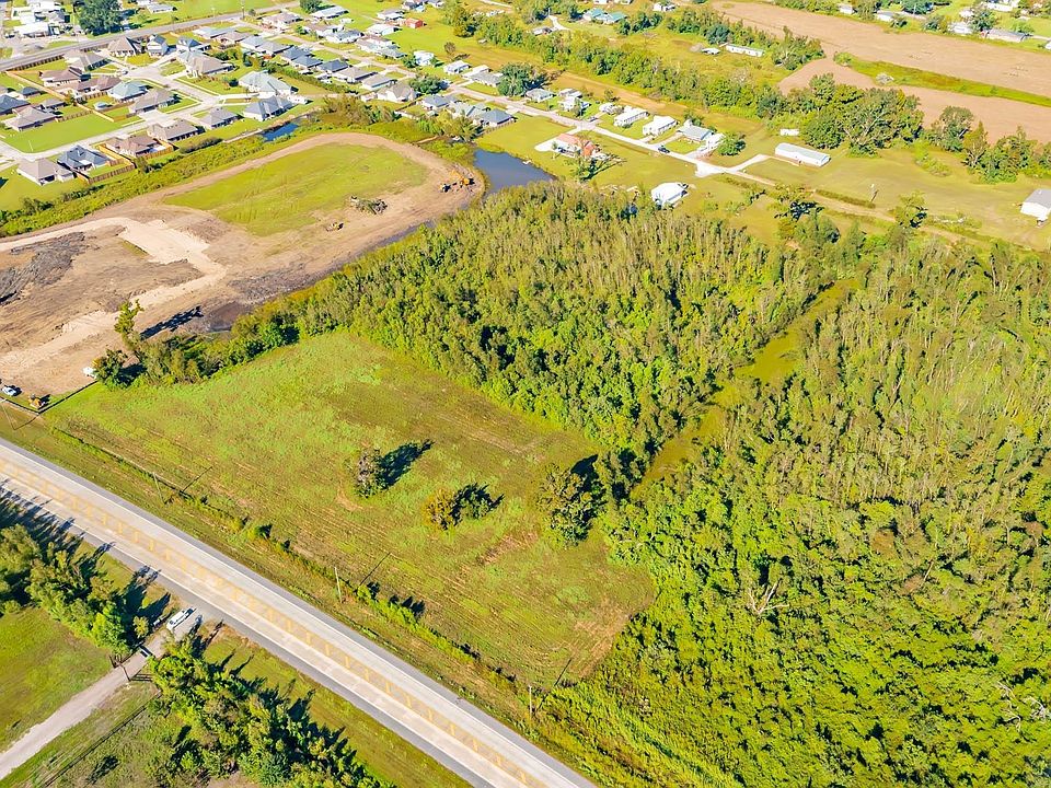 1st image of 1569 Bayou Gardens Blvd