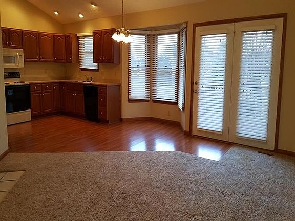 5th image of 2629 Alexander Ct