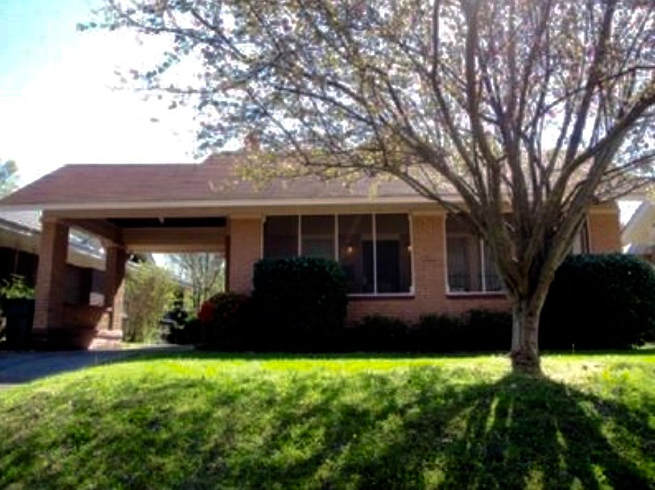 1st image of 430 N Willett St