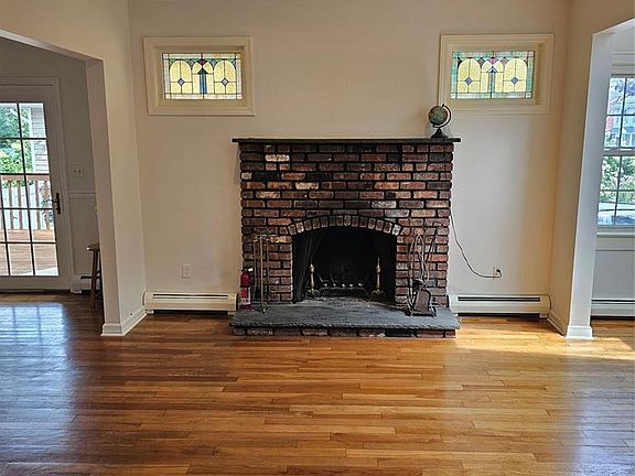3rd image of 99 Bradley Ave
