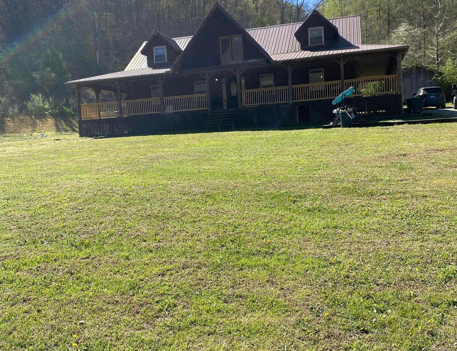 360 Dairy Farm Rd, Manchester, KY 40962 | Zillow