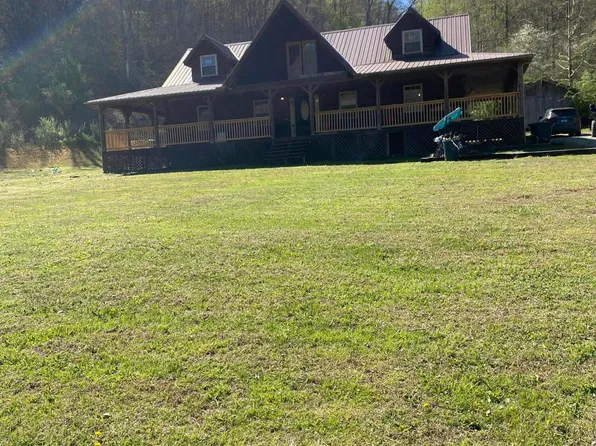 360 Dairy Farm Rd, Manchester, KY 40962