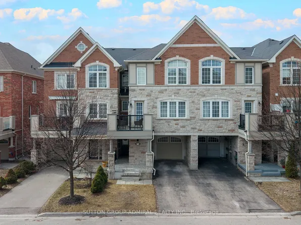 70 Minlow Way, Aurora, ON L4G 0Y1