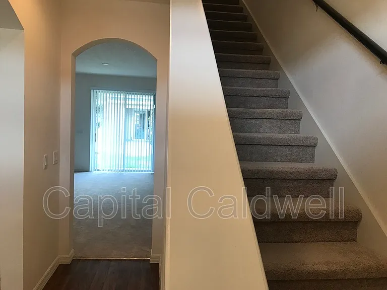 7013 Timberside Pl — Photo 7