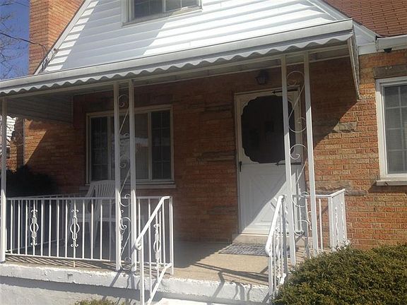 2nd image of 1148 Covedale Ave