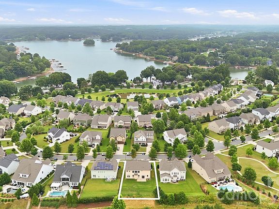 4th image of 130 Eagles Landing Dr