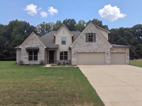 515 Garland Dr, Covington, TN 38019