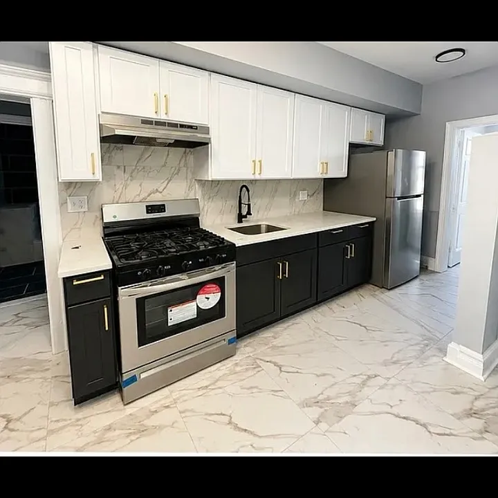 592 Irvine Turner Blvd #1L