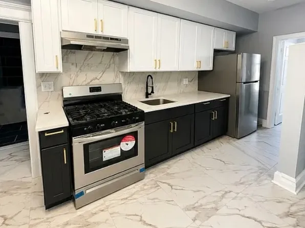 592 Irvine Turner Blvd #1L, Newark, NJ 07112