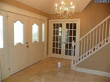5th image of 1253 Charter Oak Ln