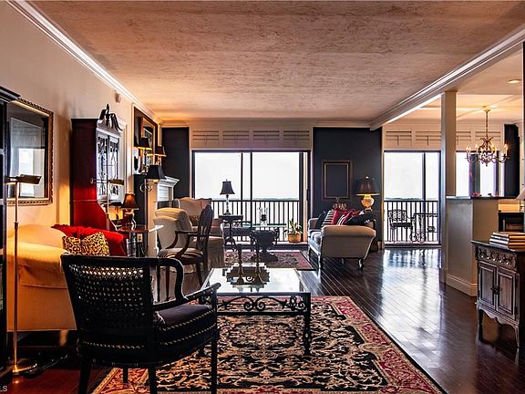 4th image of 1920 Virginia Ave APT 802