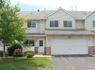 8976 92nd St S, Cottage Grove, MN 55016