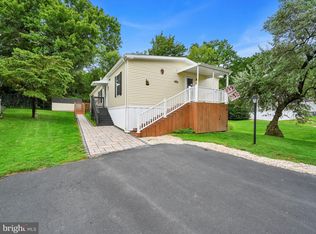 134 Westbrook Dr, Ephrata, PA 17522