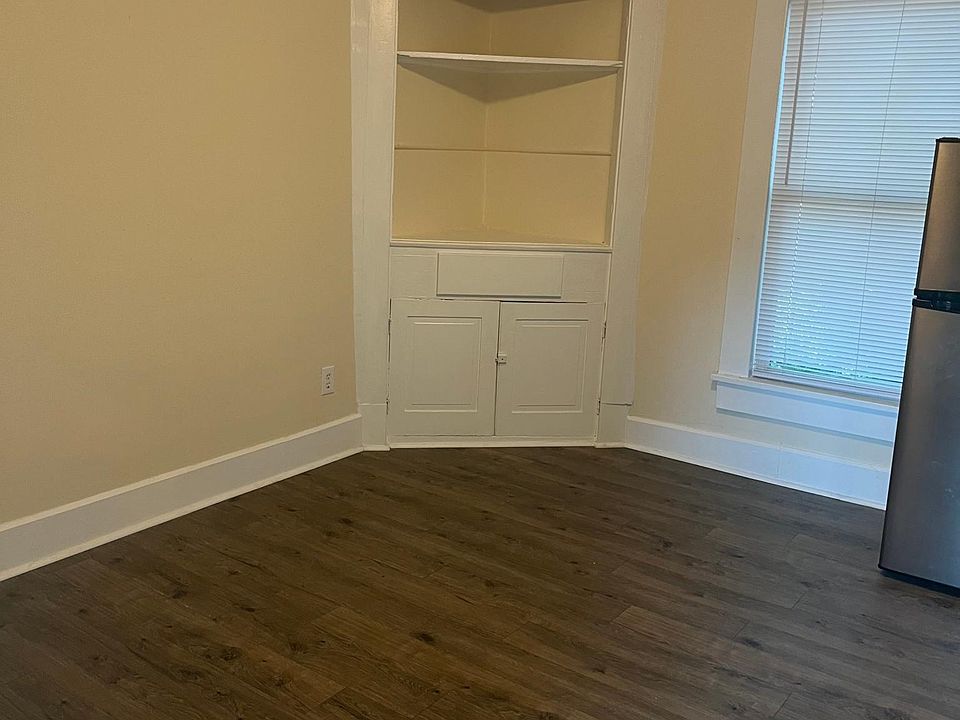 1st image of 818 Christian Pl #28