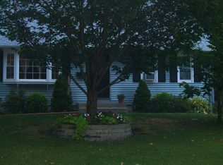 46 Douglas Dr, Enfield, CT 06082