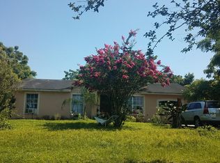 7002 Holly Creek Rd, Zellwood, FL 32757