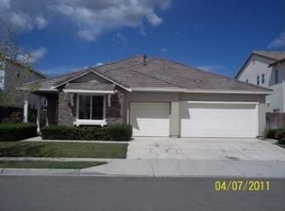 1515 Phlox Dr, Patterson, CA 95363