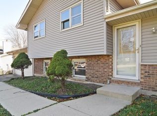 29W075 Bolles Ave, West Chicago, IL 60185