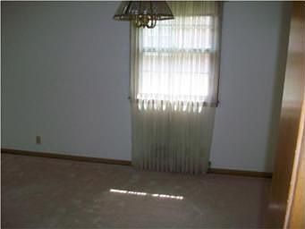 5th image of 9217 E 52nd St