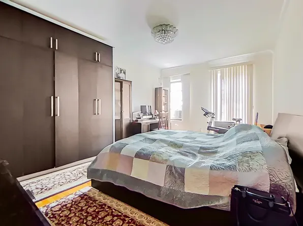 83-44 Lefferts Boulevard image 15 of 25