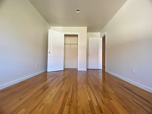 Rented by Rentiko Inc | media 22