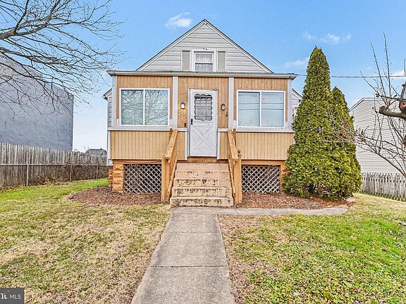 2nd image of 2513 Wagner Ave