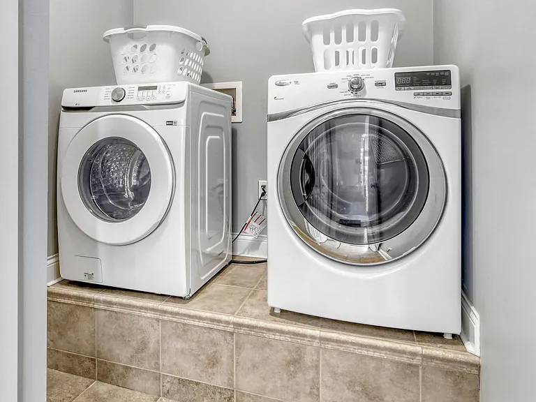 Laundry Room Cabinet
