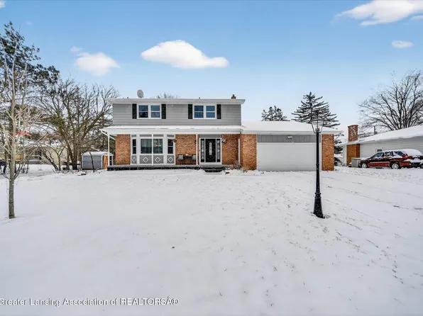 1955 Bloomfield Dr, Okemos, MI 48864