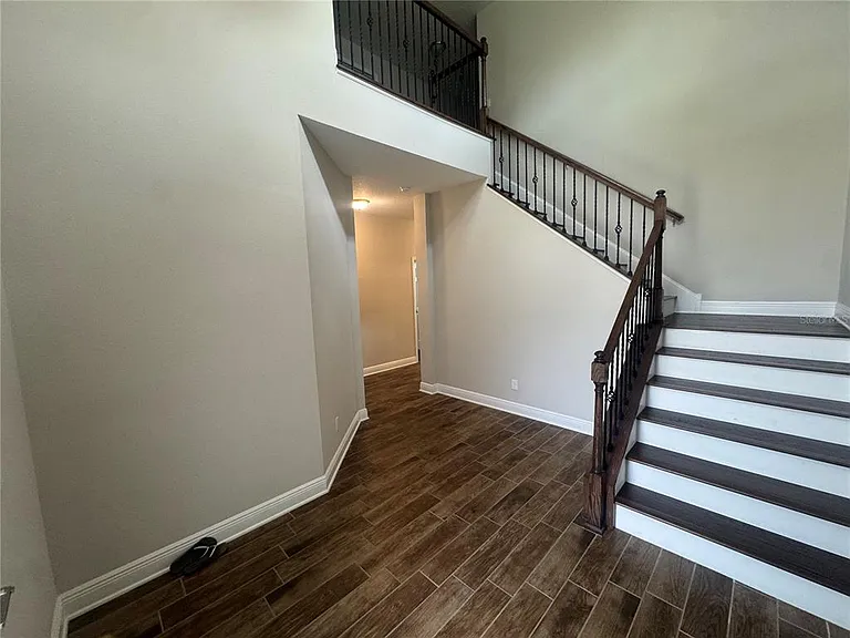 16154 Monterey Greens Cir — Photo 33