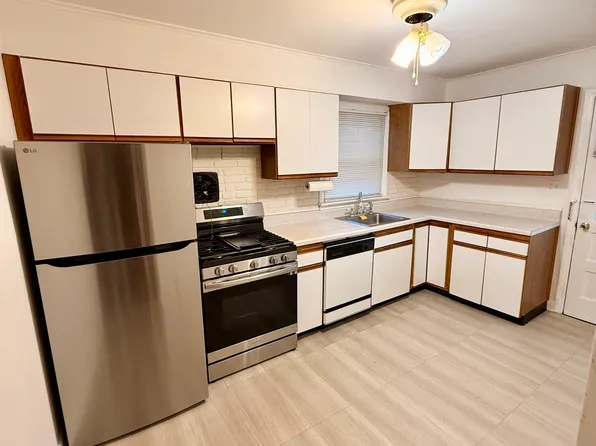 145 Sargeant Ave #1, Clifton, NJ 07013