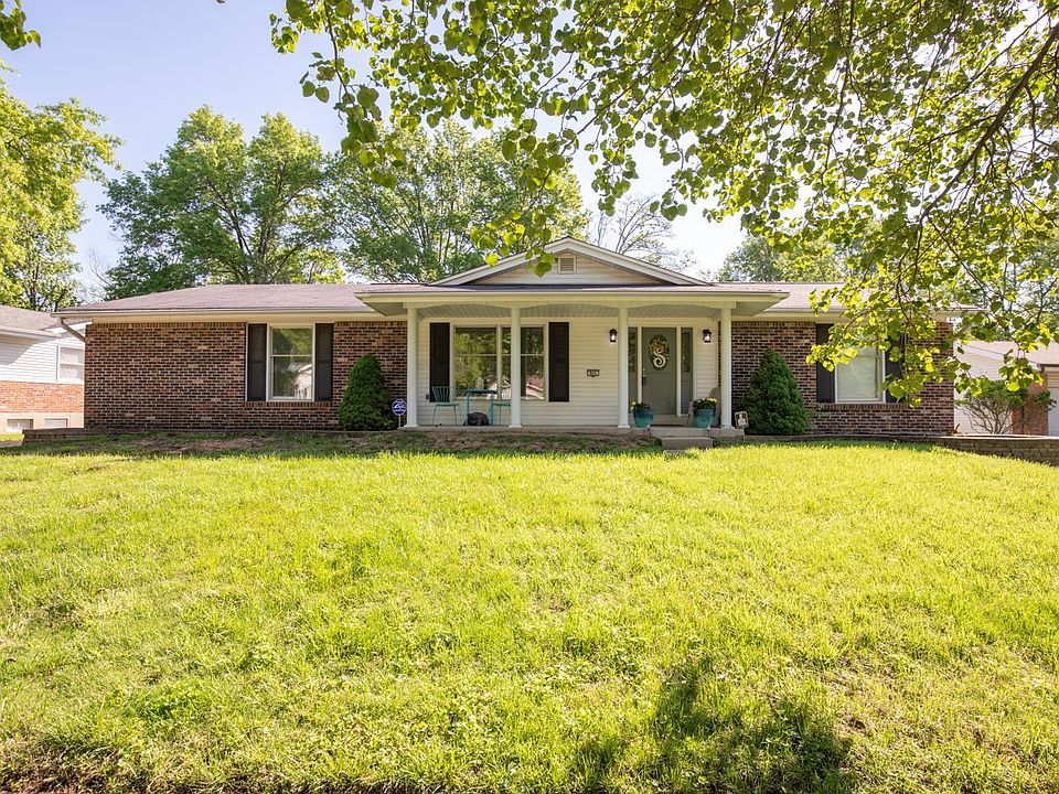 1st image of 913 Dutch Mill Dr