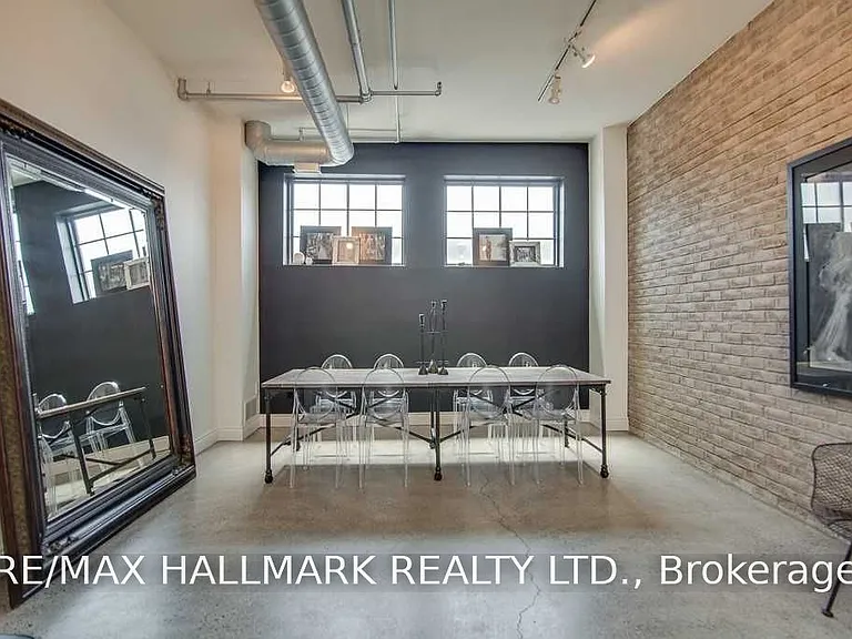 6 Bartlett Ave #7 — Photo 7