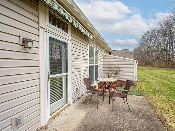 3rd image of 1159 Shayler Woods Dr