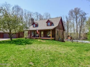 13611 Deer Creek Ln, Coopersville, MI 49404