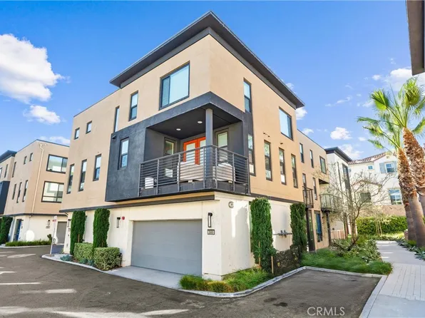 2880 N Glassell St, Orange, CA 92865