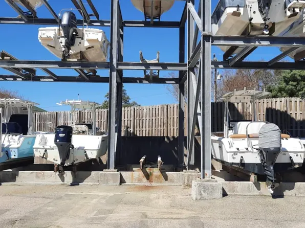 801 Paoli Court #20' Dry Slip I-03 (Fixed, Wilmington, NC 28409