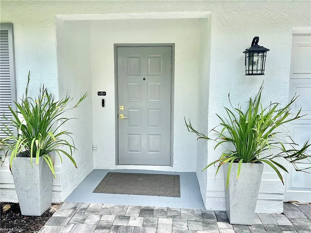 3 bed, 2.0 bath, 1565 sqft, $3,450 — Photo 4