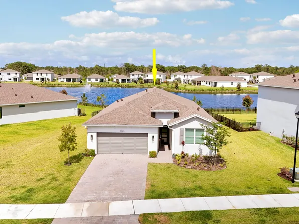 5783 SE Skyblue Circle, Stuart, FL 34997
