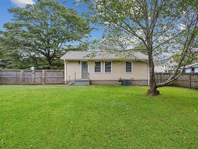 841 McLinden Ave SE — Photo 12