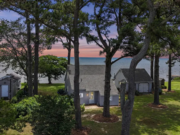 122 Soundside Drive, Hertford, NC 27944