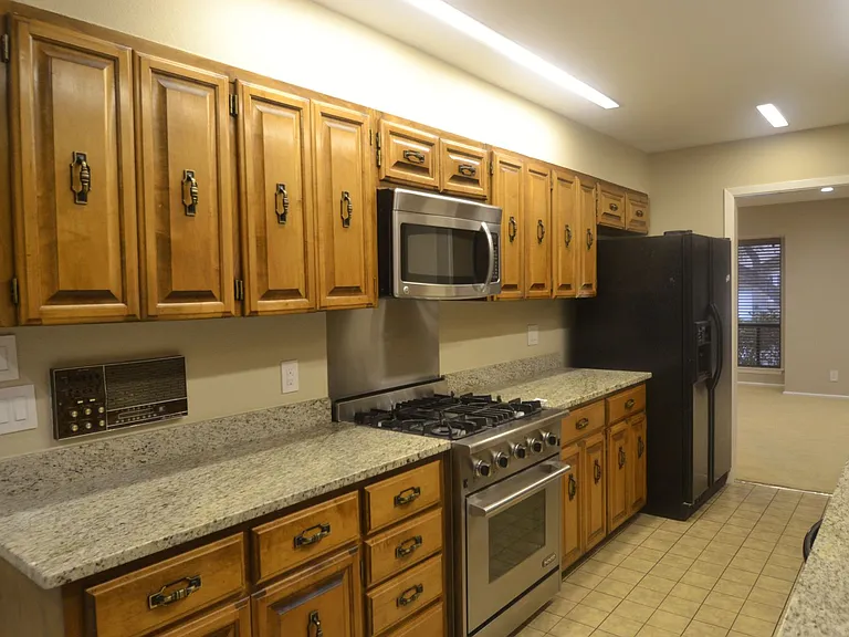 15610 Partridge Trl — Photo 5