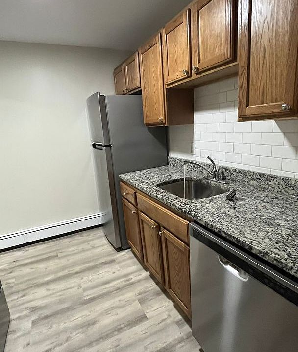 Hilltop Apts LLC Apartment Rentals Leominster, MA Zillow