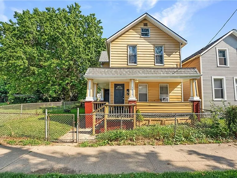 5816 Madison Ave — Photo 1