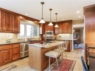 15 Jackson Hill Rd, Middlefield, CT 06455