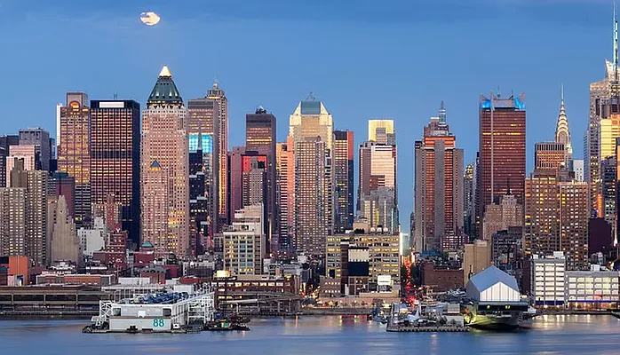 Rented by Douglas Elliman | media 29