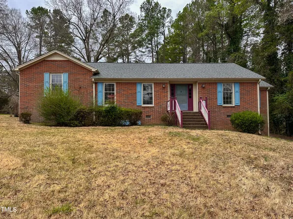 317 Fairview St, Warrenton, NC 27589
